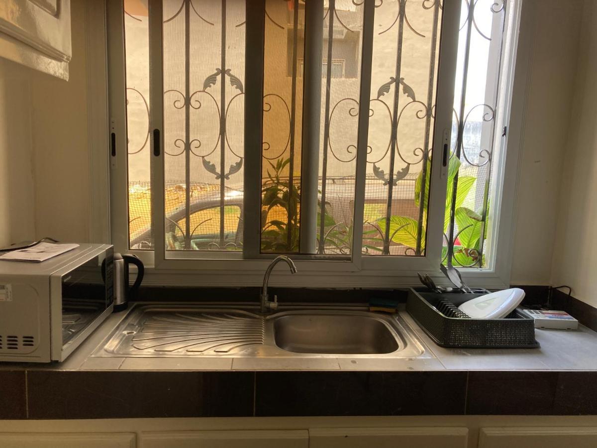 Appartamento Chez Camille A Zac Mbao Diokoul Esterno foto